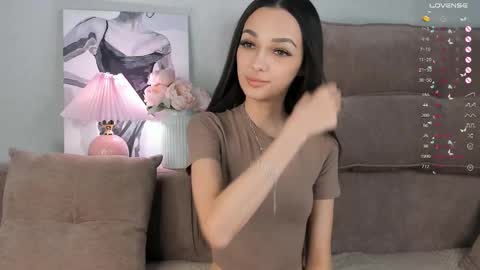 Eva online show from February 20, 2025, 5:55 am