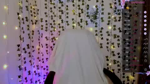 Snapshot of eva_greys chatting on February 2, 2026, 2:10 am Eva online show from February 2, 2026, 2:10 am