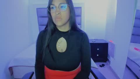 Snapshot of eva_js chatting on December 1, 2025, 12:54 pm eva_js online show from December 1, 2025, 12:54 pm