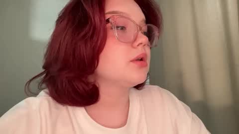 eva_kittenn online show from March 31, 2026, 10:48 am