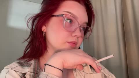 eva_kittenn online show from April 2, 2026, 12:14 pm