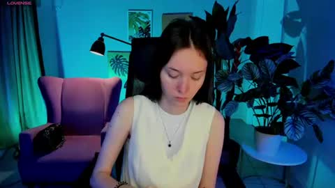 Snapshot of eva_leeee chatting on June 21, 2026, 5:10 am Eva online show from June 21, 2026, 5:10 am