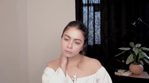 eva_monn online show from December 20, 2024, 6:56 pm