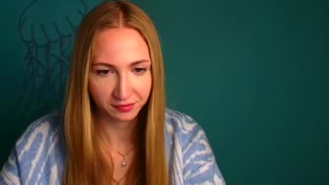 Snapshot of eva_oliviaa chatting on October 4, 2025, 5:33 pm Eva online show from October 4, 2025, 5:33 pm