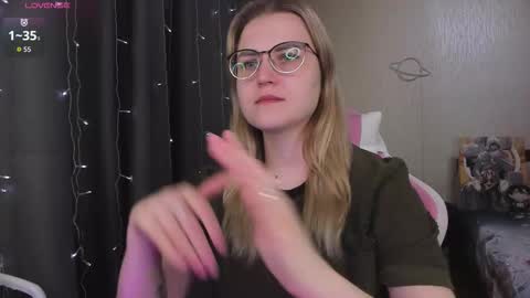 Eva online show from March 25, 2026, 11:38 am