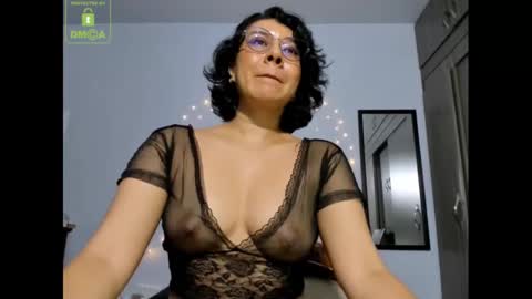 Eva online show from February 26, 2025, 10:20 pm