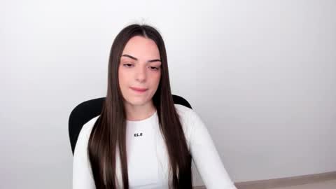 Eva online show from February 24, 2025, 1:10 pm