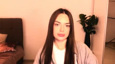 Eva online show from April 11, 2026, 4:00 pm