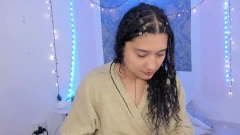 Eva  online show from April 18, 2026, 9:35 am