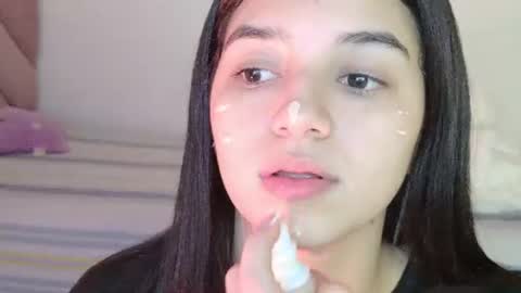 Eva Sin online show from June 14, 2026, 12:08 am