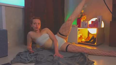 Hi there i am Eva and i wish create a nice community with you so join my Ticket Show for more pleasure online show from June 24, 2026, 3:44 pm