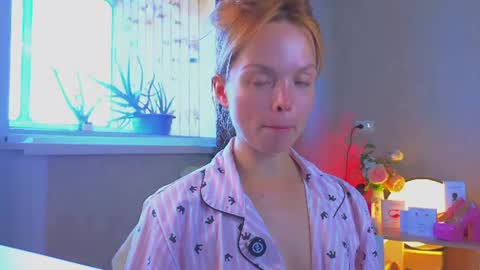 Hi there i am Eva and i wish create a nice community with you so join my Ticket Show for more pleasure online show from July 8, 2026, 1:15 pm