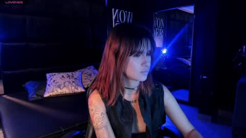 MISS EVY online show from April 22, 2026, 4:48 am