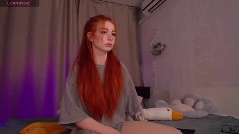 Snapshot of evaa_moonn_ chatting on February 9, 2025, 11:46 pm Eva online show from February 9, 2025, 11:46 pm