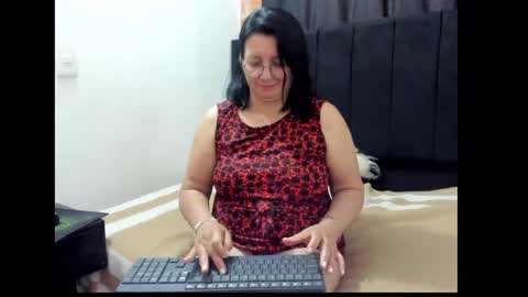 Snapshot of evaaross chatting on January 8, 2025, 4:22 pm Eva online show from January 8, 2025, 4:22 pm