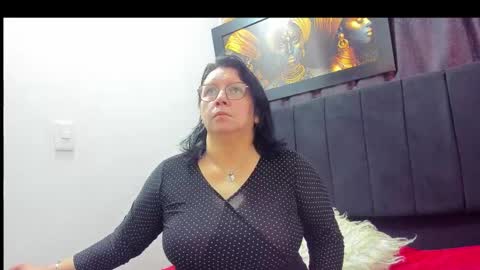 Snapshot of evaaross chatting on September 30, 2025, 2:11 pm Eva online show from September 30, 2025, 2:11 pm