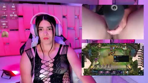 Snapshot of evabloom_ chatting on March 12, 2026, 8:59 pm EvaBloom online show from March 12, 2026, 8:59 pm