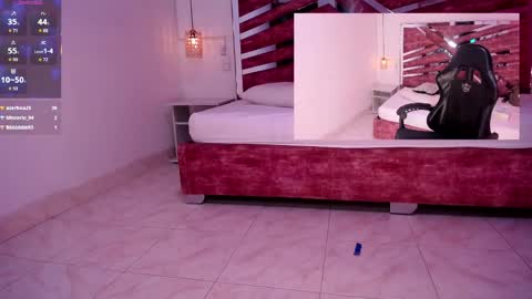 EvaBloom online show from May 15, 2026, 11:01 pm
