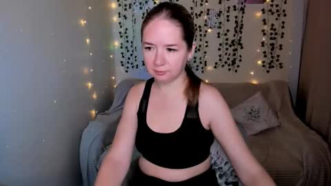 Eva online show from October 20, 2025, 2:12 am