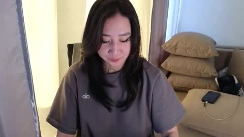 Eva online show from October 15, 2025, 6:13 am