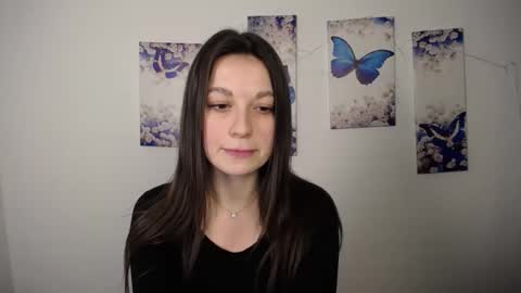 Snapshot of evaeldis chatting on April 18, 2026, 4:33 pm Eva online show from April 18, 2026, 4:33 pm