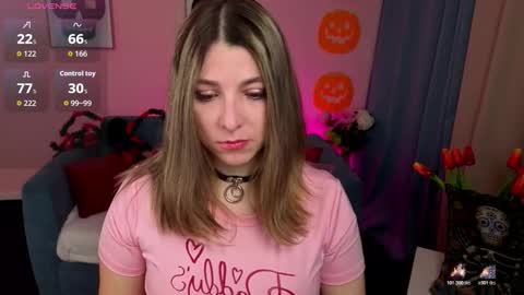 Eva online show from November 5, 2025, 7:30 am