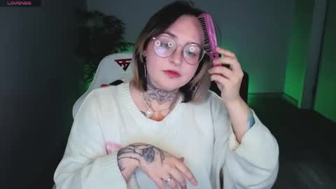 Snapshot of evafunky chatting on May 19, 2026, 9:15 am evafunky online show from May 19, 2026, 9:15 am