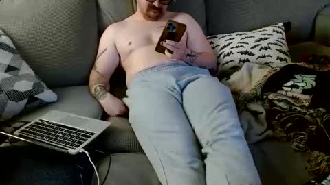 Evan online show from January 16, 2025, 8:57 pm