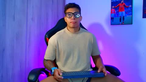 Snapshot of evan_greey chatting on October 10, 2025, 3:05 am EVAN GREY online show from October 10, 2025, 3:05 am