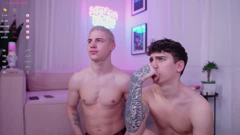 Snapshot of evan_white_ chatting on February 9, 2025, 5:01 pm evan_white_ online show from February 9, 2025, 5:01 pm