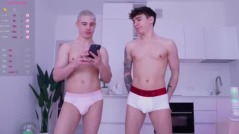 Snapshot of evan_white_ chatting on February 10, 2025, 7:26 am evan_white_ online show from February 10, 2025, 7:26 am