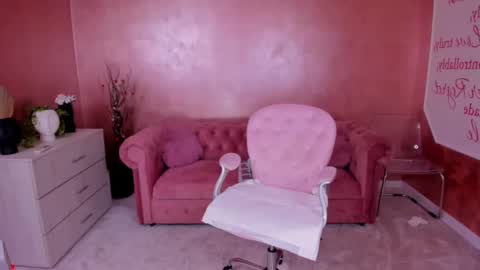 Snapshot of evanew_ chatting on March 2, 2025, 10:27 pm Eva online show from March 2, 2025, 10:27 pm