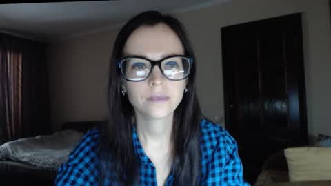 YourMistress online show from October 15, 2025, 8:58 am