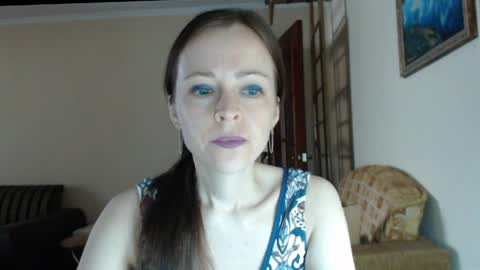 YourMistress online show from April 3, 2026, 8:23 am