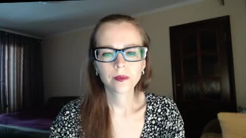 YourMistress online show from May 12, 2026, 8:55 am