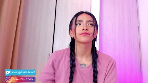 Evangelline online show from December 17, 2025, 11:38 am