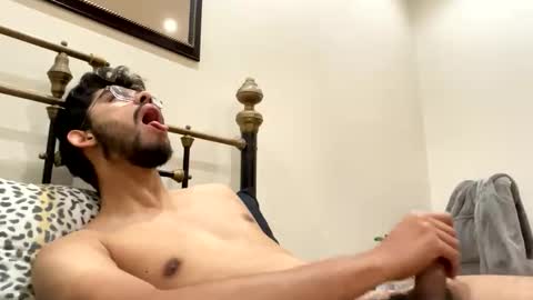 evansjacob online show from October 11, 2025, 1:49 am