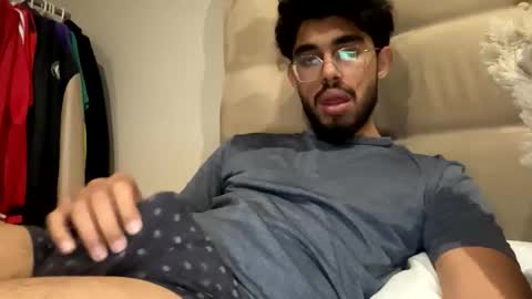 evansjacob online show from November 4, 2025, 12:10 am