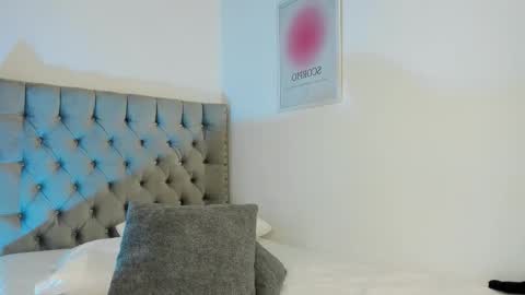 Eva Olimpo online show from December 14, 2025, 12:38 am