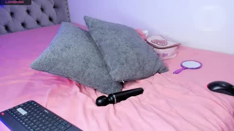 Eva Olimpo online show from April 8, 2026, 10:21 pm