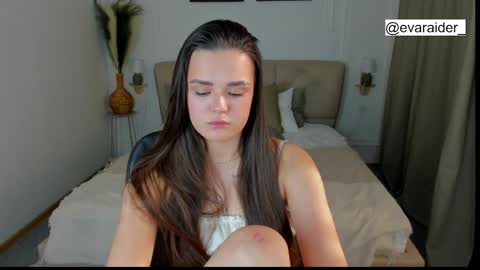 Eva online show from April 1, 2026, 1:41 pm