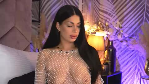 EvaRhea online show from February 12, 2026, 4:18 am