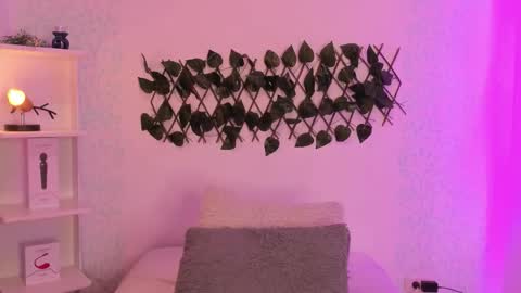 EVARITZ online show from February 22, 2026, 9:57 pm