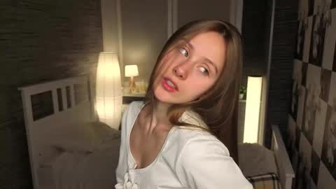 Snapshot of evas_soul chatting on September 25, 2025, 7:17 pm Eva online show from September 25, 2025, 7:17 pm