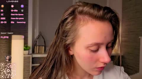 Eva online show from December 18, 2025, 7:20 pm