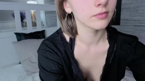 Eva online show from May 20, 2026, 7:09 pm