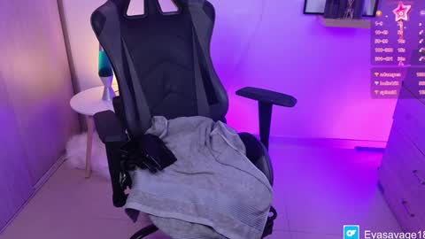 EVA SAVAGEIm recovering from surgery. Ill see you in a couple of weeks. online show from January 20, 2025, 11:32 pm