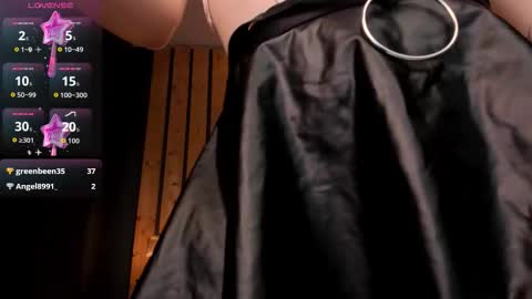 Eva online show from November 20, 2025, 5:18 am