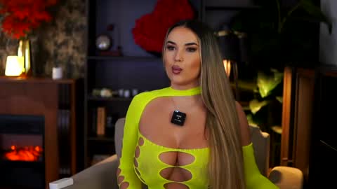 Eva online show from May 30, 2026, 6:38 pm