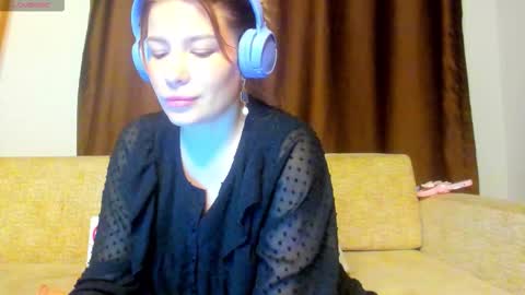 Snapshot of evasunshine18 chatting on September 27, 2025, 8:14 pm Eva online show from September 27, 2025, 8:14 pm
